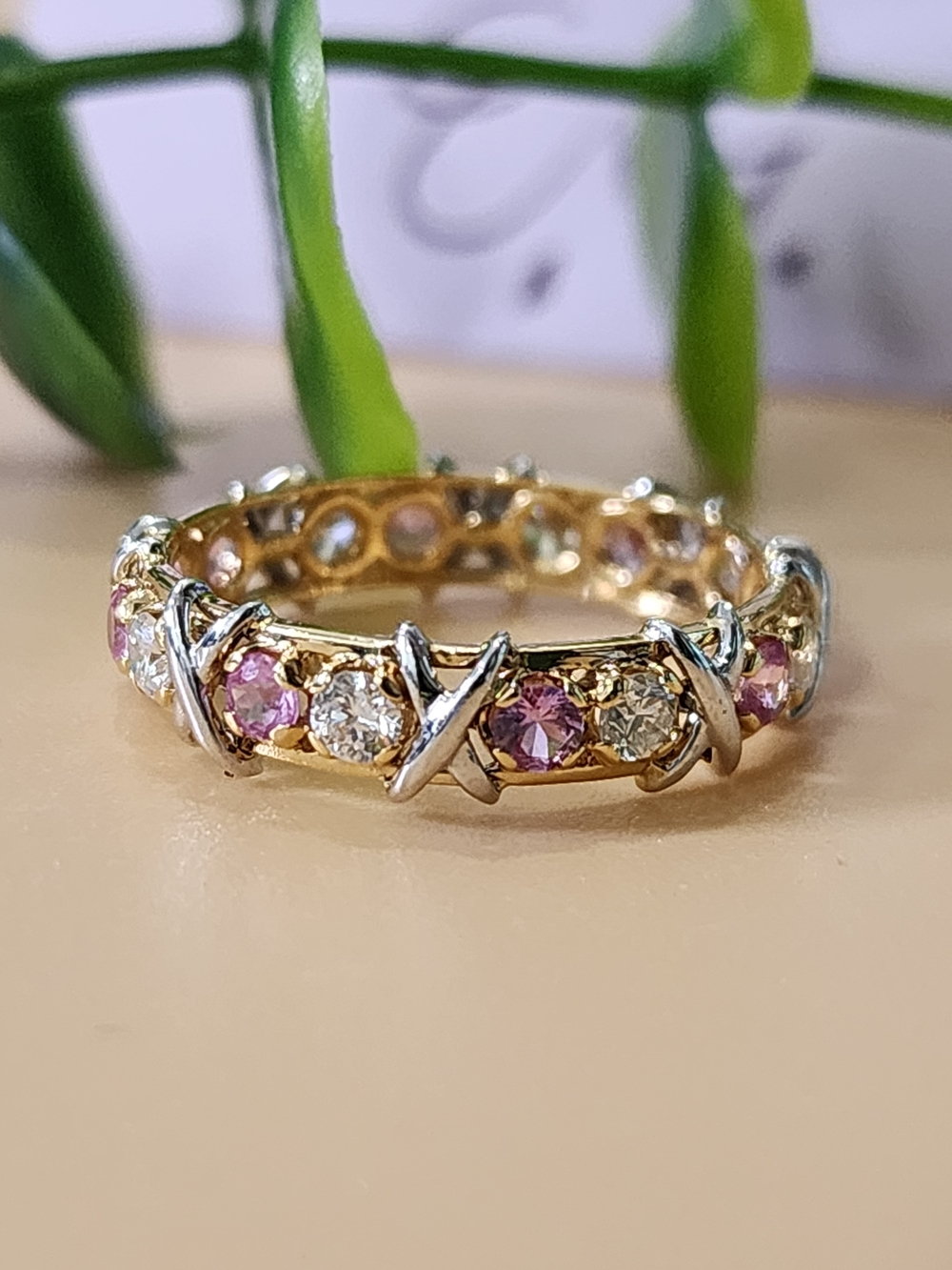 Size 7 D:055, S:0.55 In 18k YG Elegant Infinity Band Ring NWT